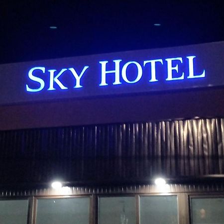 Sky Hotel Bişkek Dış mekan fotoğraf